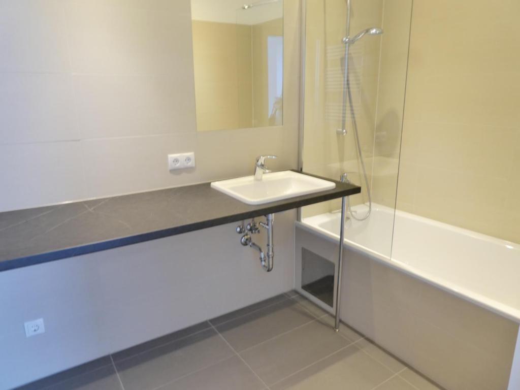 super schickes Badezimmer