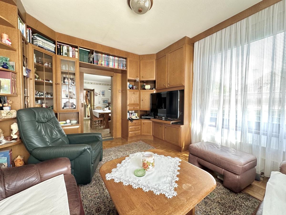 02 Zimmer EG
