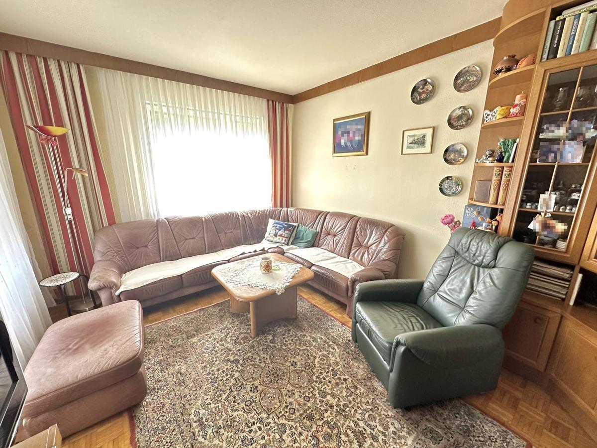 11 Zimmer EG