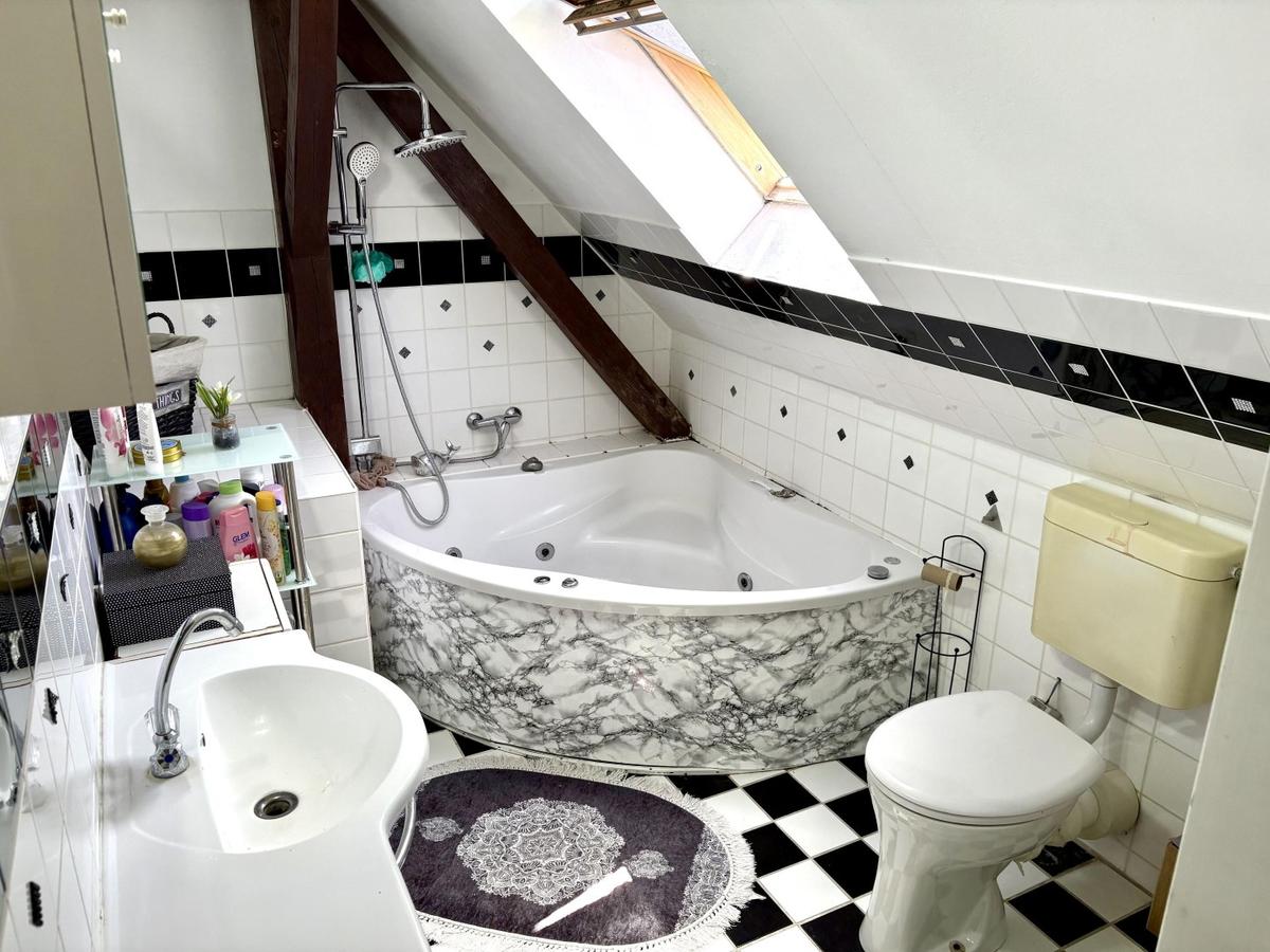 26 1 Bad OG Haus 1