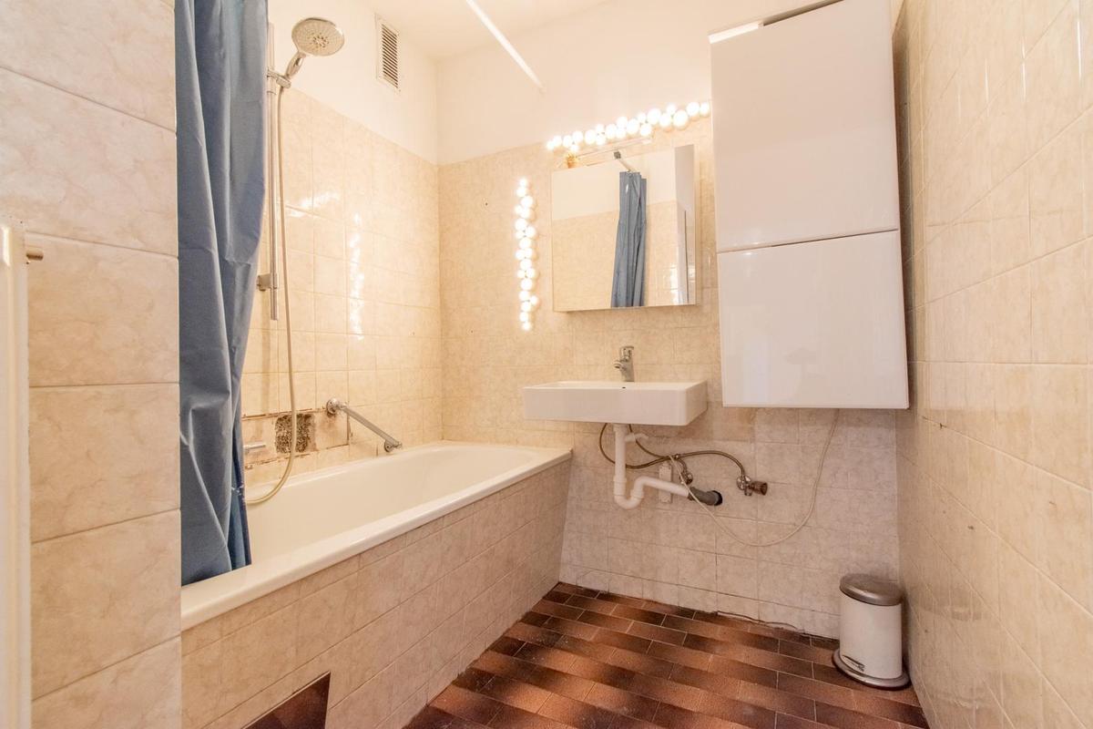 Bild 7, Badezimmer