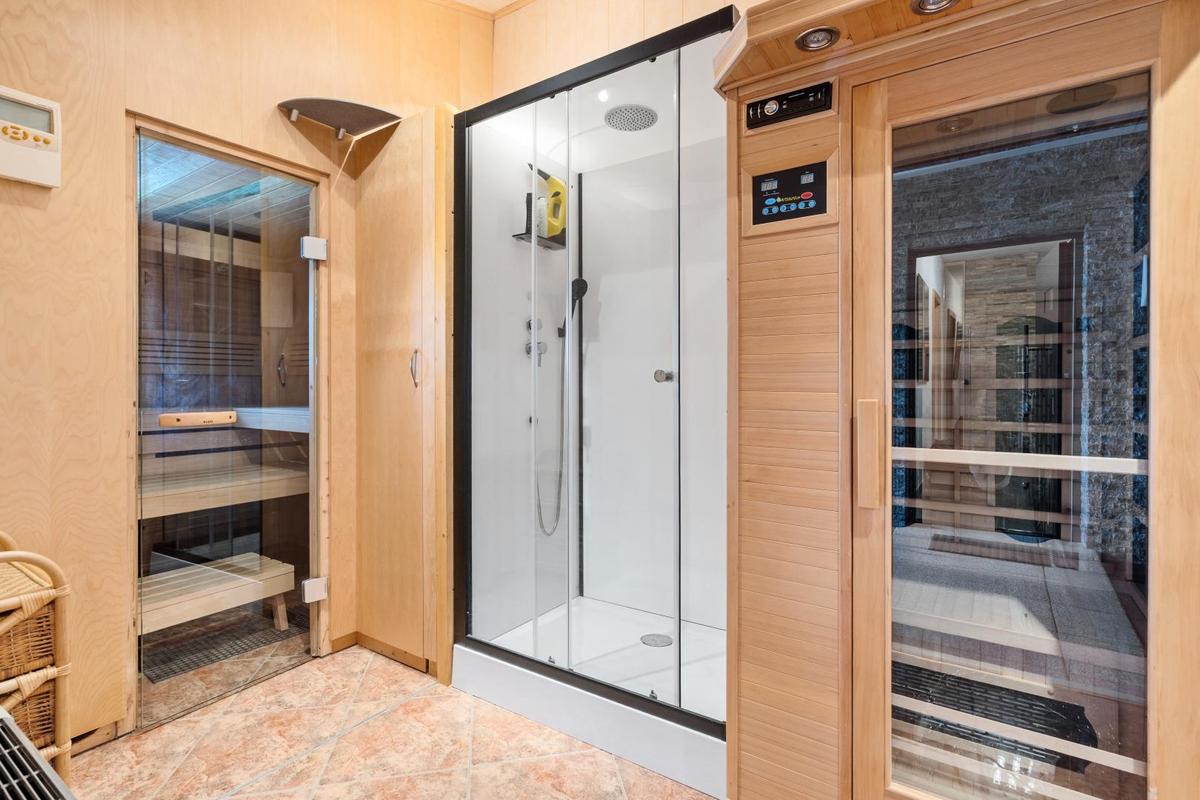 5. Sauna und Infrarotkabine
