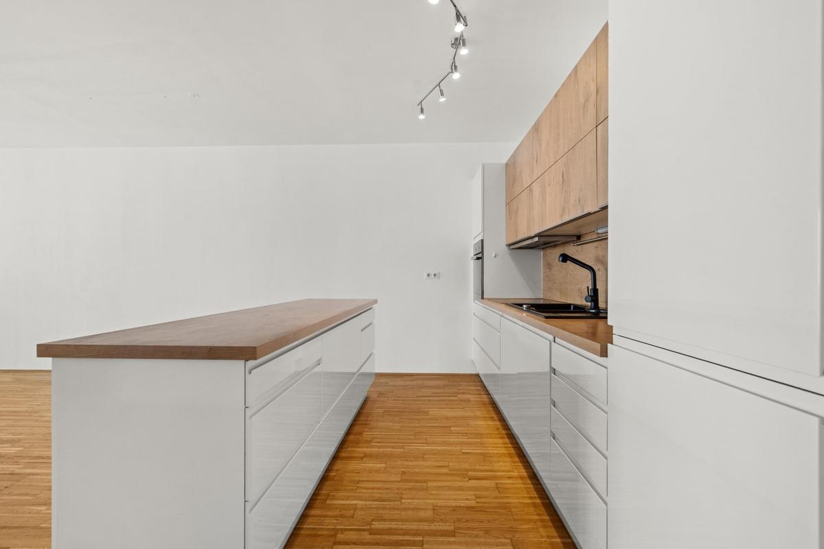 MTW 1220 Wien