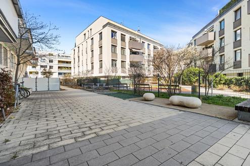 "3 Zimmer - Balkon- nähe U2 Aspernstraße"