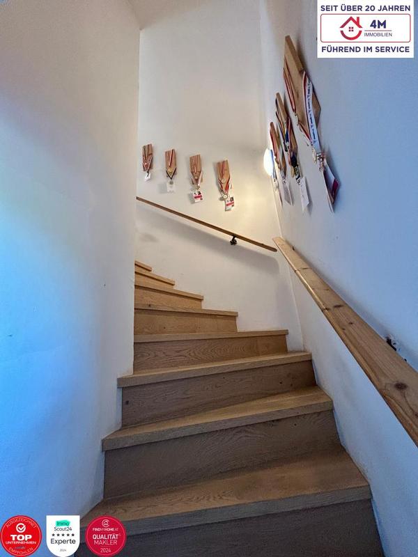 Aufgang zur Gallerie