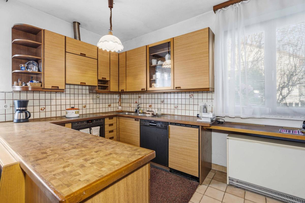 EFH 2325 Velm K�che