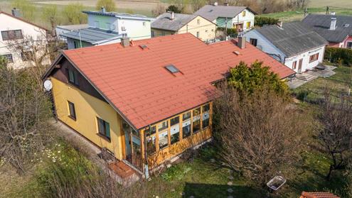 "Ein Haus mit "Zaubergarten""