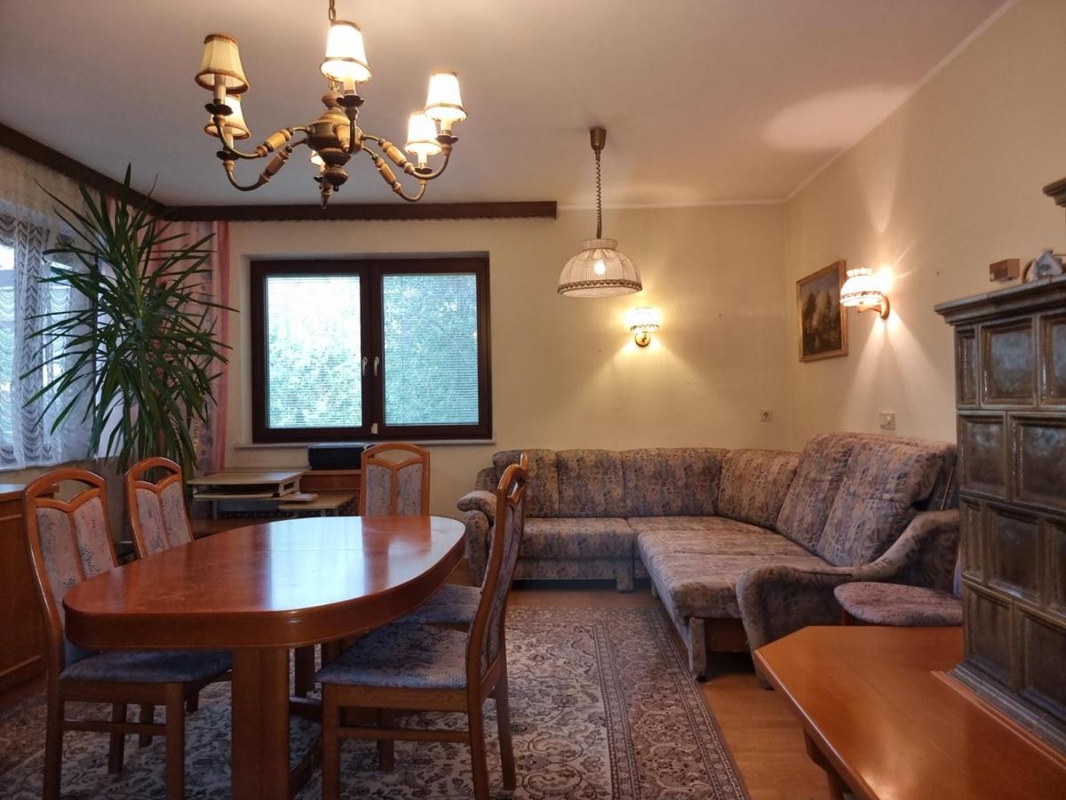 04. Wohnzimmer