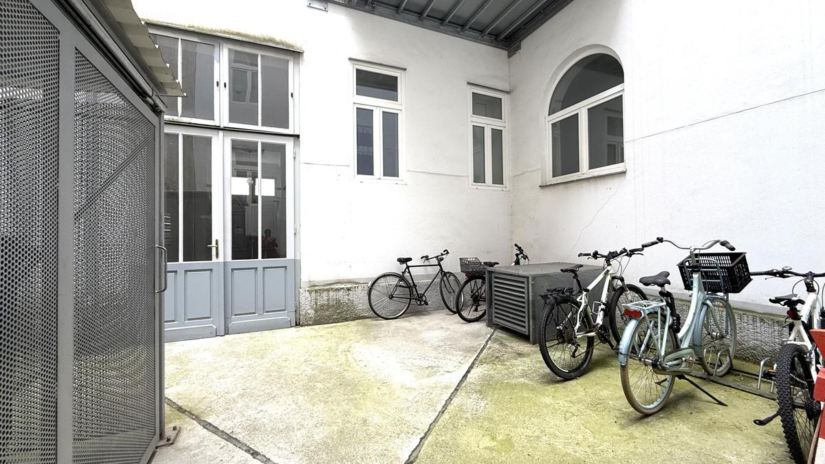 Innenhof mit Fahrradabstellmglichkeit