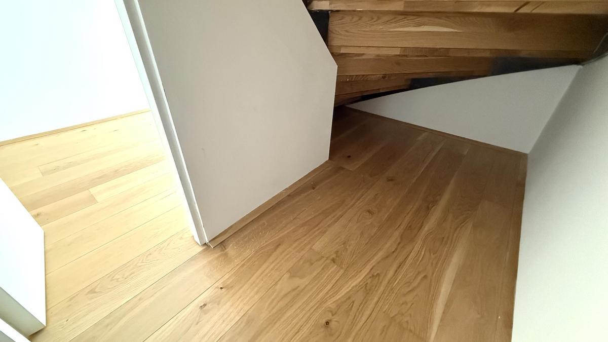 Abstellnische unter der Stiege