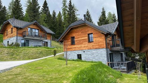 Stilvolle Ruheoase auf der Hochrindl - hochwertige Bergchalets - Ihr Rckzugsort mit Bergblick! Sofort beziehbar! Ski-Lift Nhe!