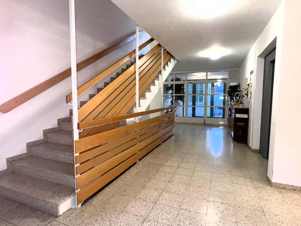 13 Wohnhausanlage