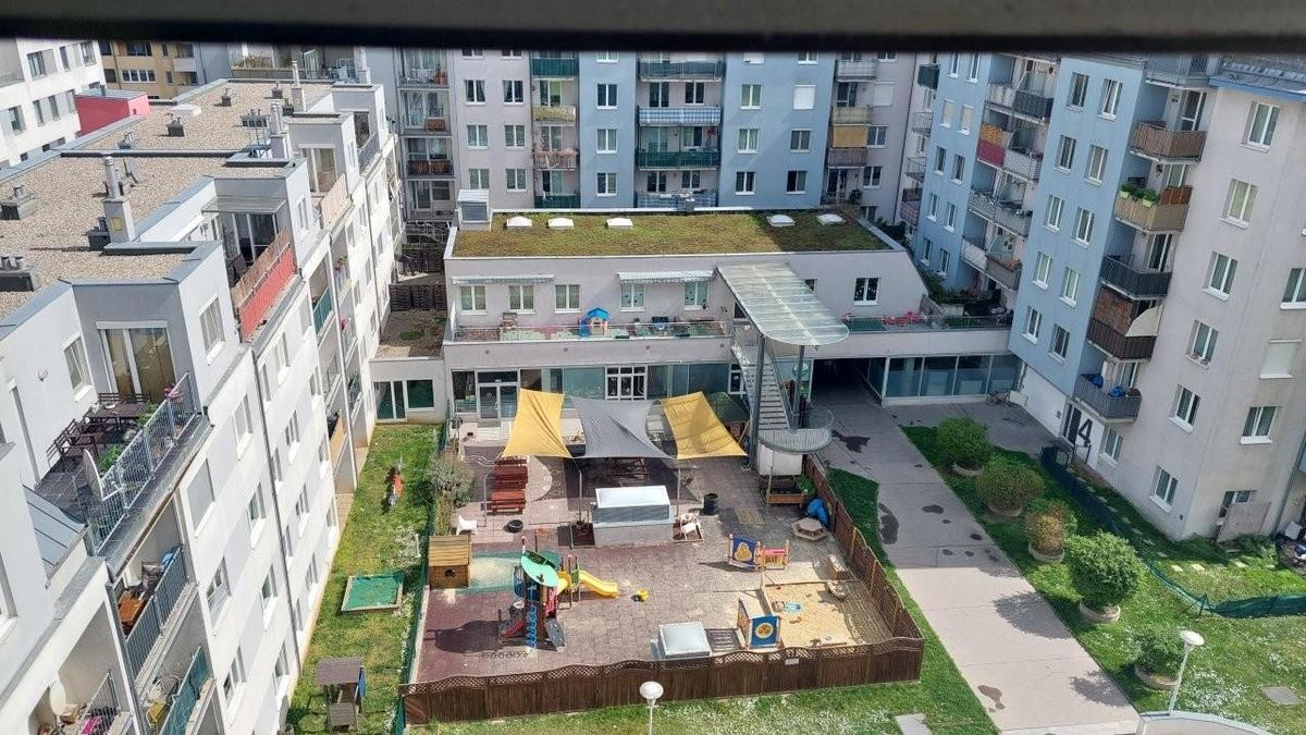 16 Kindergarten