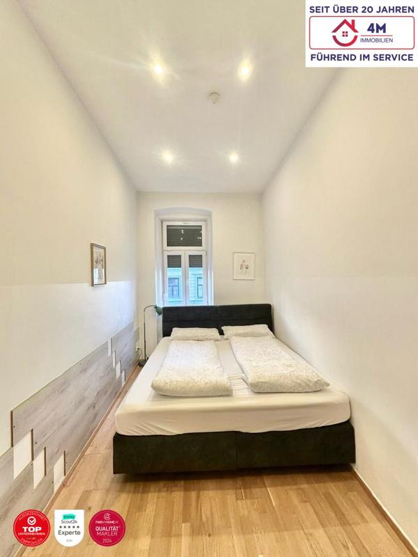 Schlafzimmer 1