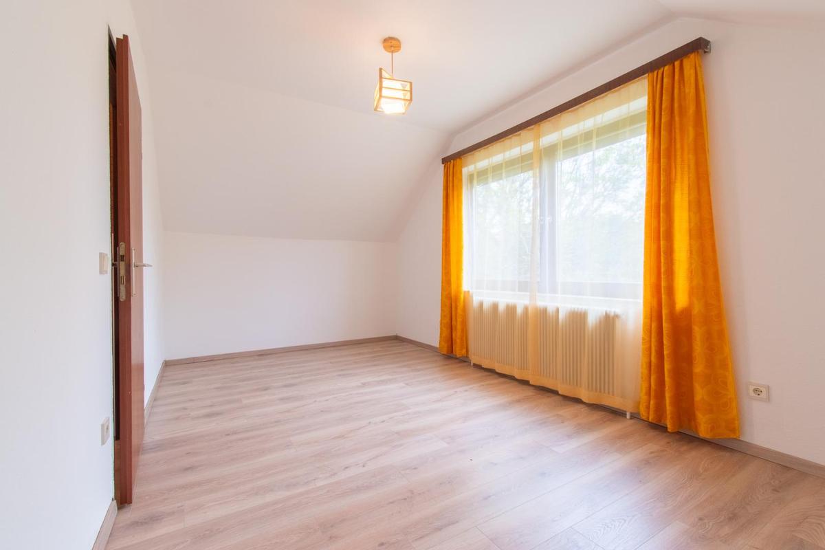 Bild 6, Zimmer OG