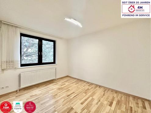 !!Preisnderung!!  Helle sanierte 2-Zimmer Wohnung  in ruhiger Lage