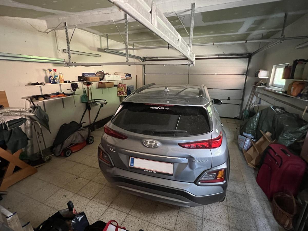 28 Garage