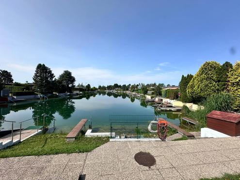 "Kopf ins Wasser, Blick auf den See!"