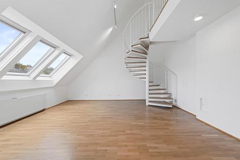 Klimatisierte 2-Zimmer DG-Maisonette