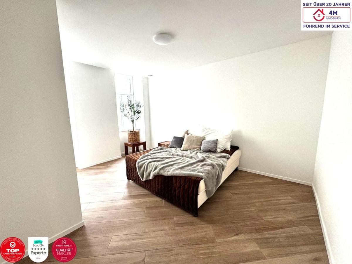 Schlafzimmer (2)