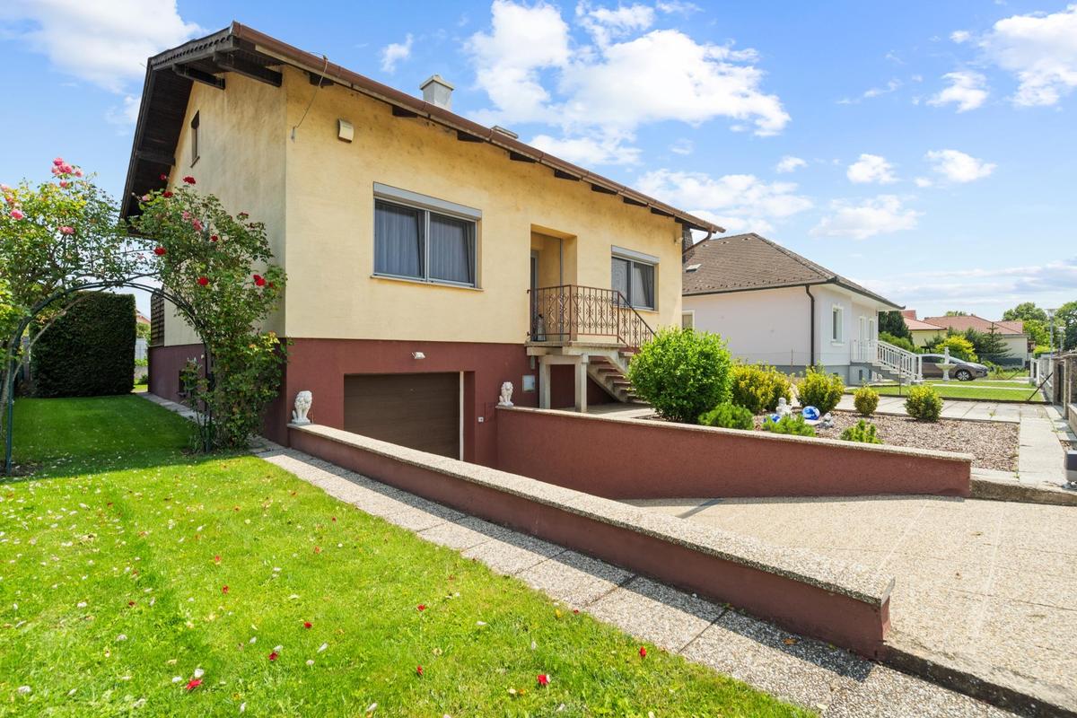 Haus vorne innen links