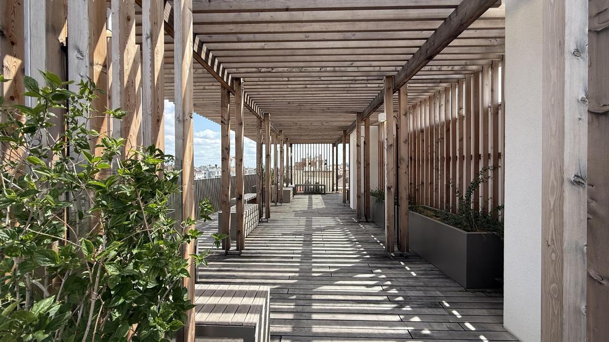Allgemeine Dachterrasse