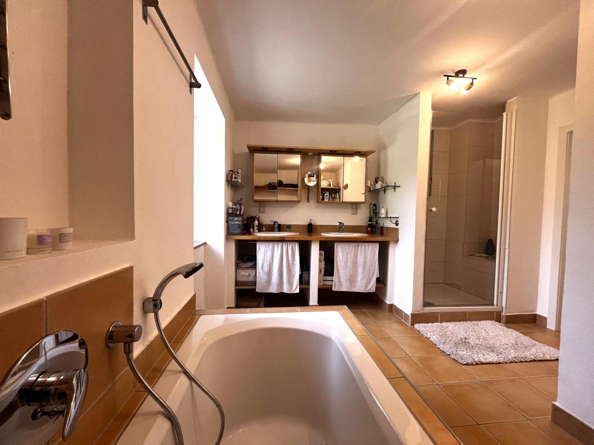 16 Badezimmer