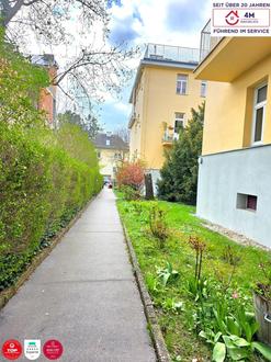 Altbaucharme trifft Freiluftgenuss ? 3-Zimmer-Wohnung mit exklusiver Dachterrasse