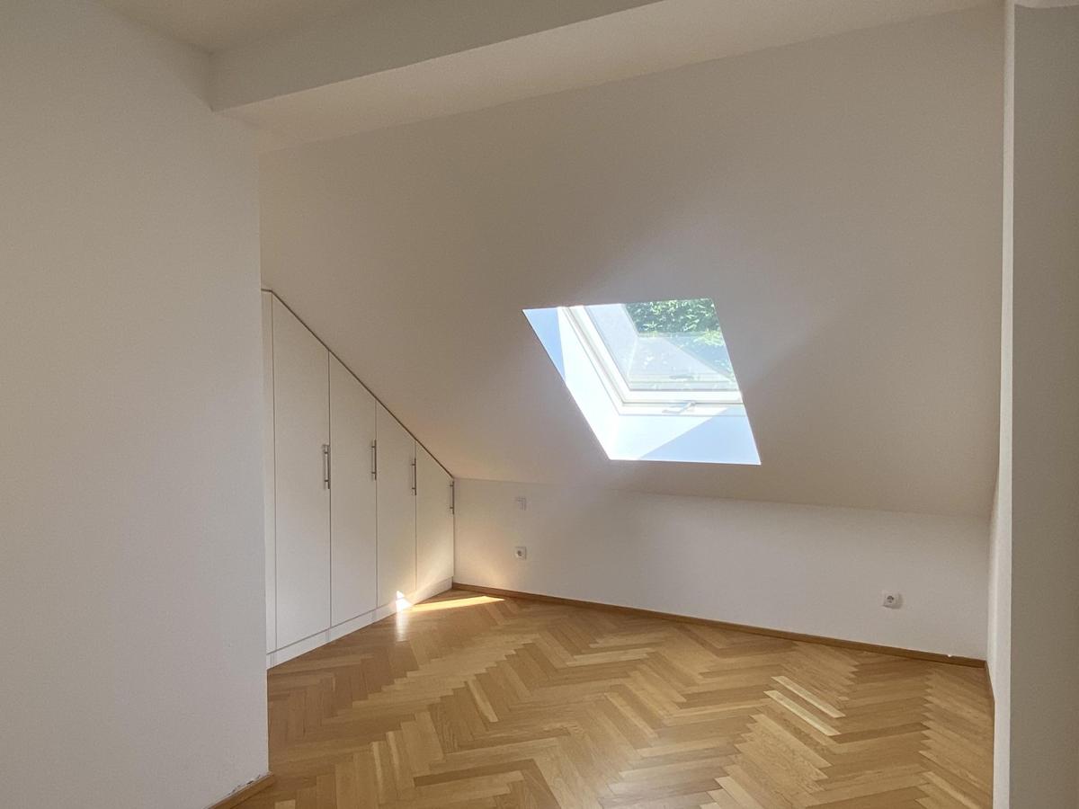09 Schlafzimmer 1