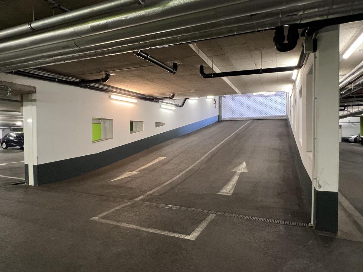 17 Tiefgarage