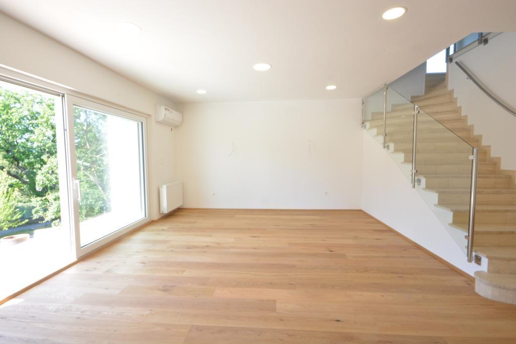 Wohnzimmer 1
