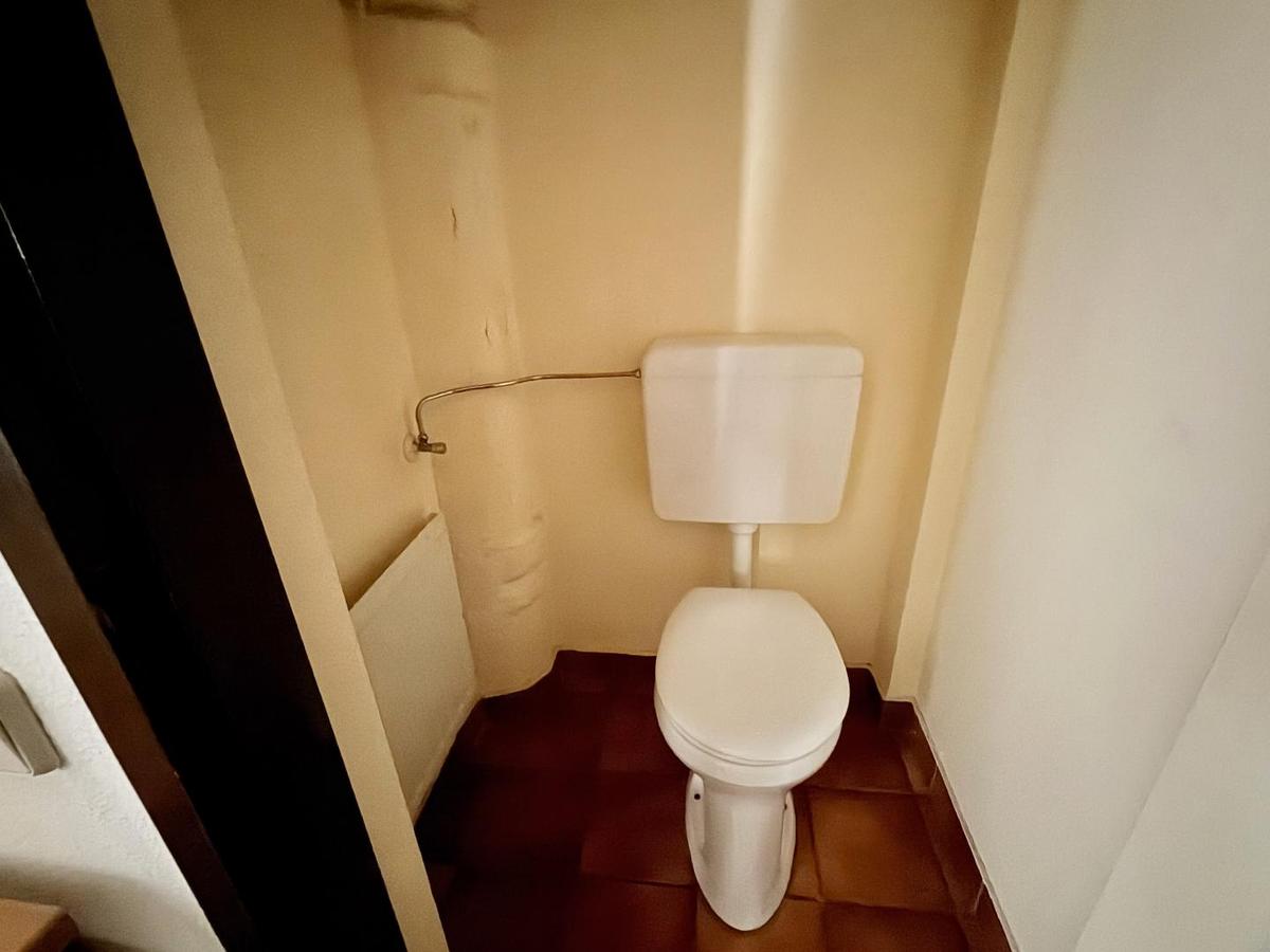 WC mit Fenster