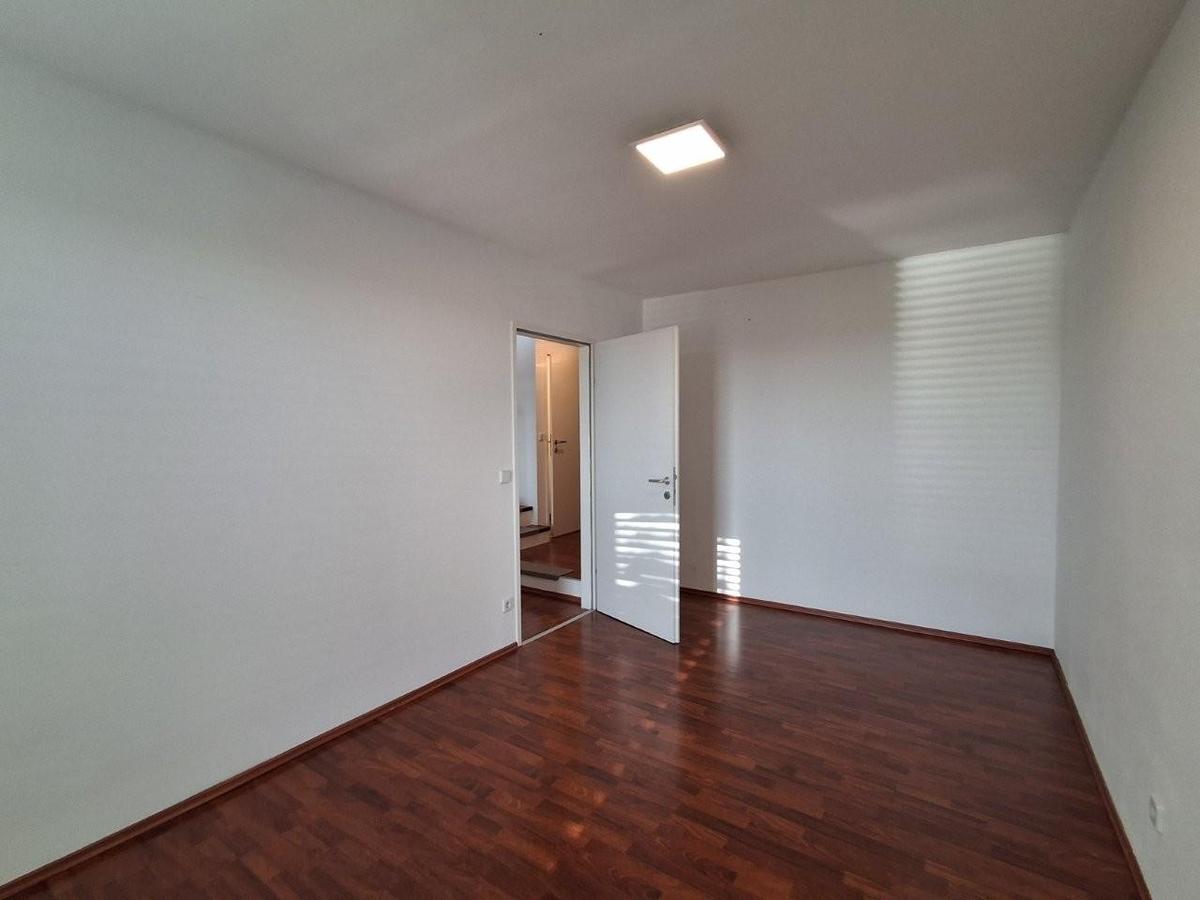 9 Kinderzimmer 1210