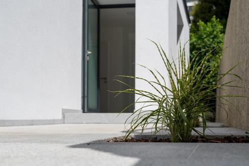 Exklusives Doppelhaus in sonniger Grnruhelage mit Terrasse, Garten &amp; Sauna ? 6 Zimmer auf 3 Ebenen