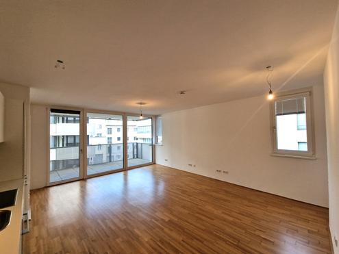 Top moderne, neuwertige Mietwohnung mit 11m² westseitigem Balkon - AB OKTOBER!