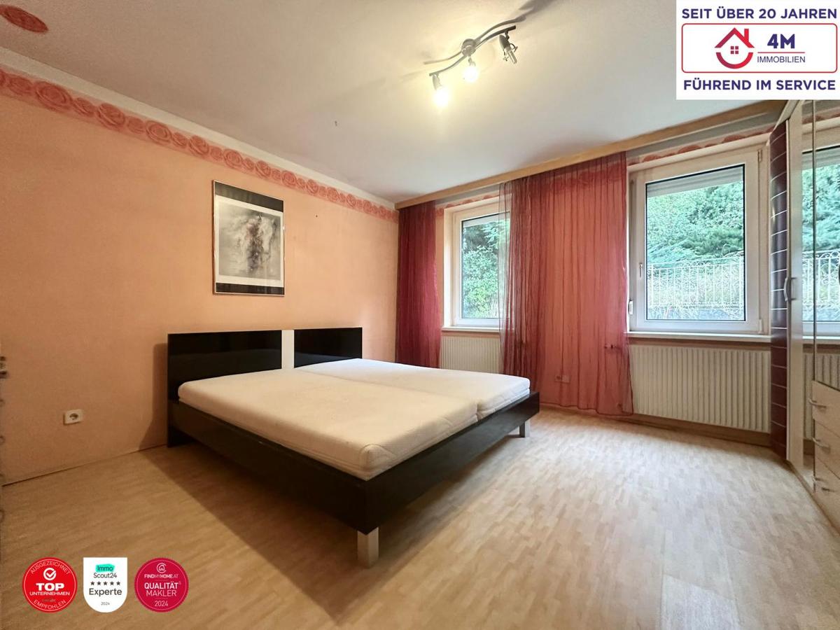 Schlafzimmer 2