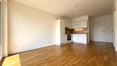 Günstige Neubauwohnung mit MEGA-BALKON (11,61m²) nahe Akademiepark