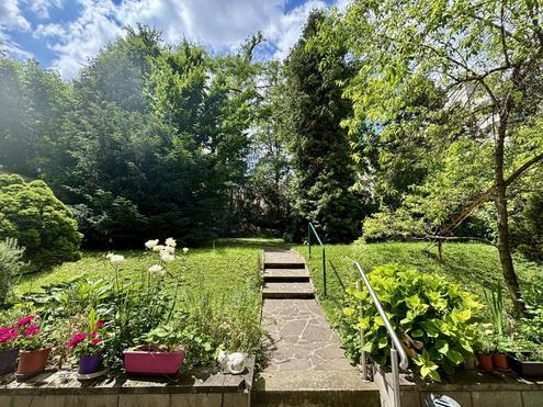 GARTENBLICK: 3-Zimmer in Top Lage & Potenzial