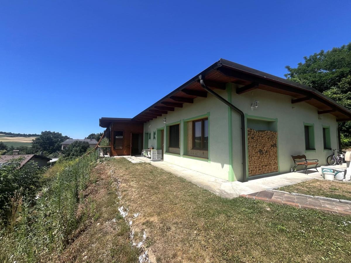 24 Bungalow 1