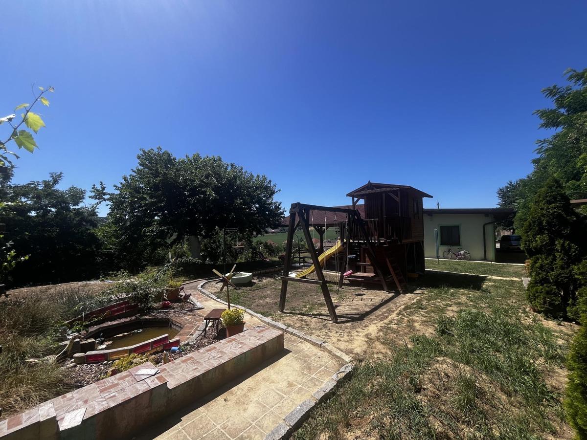 33 Garten