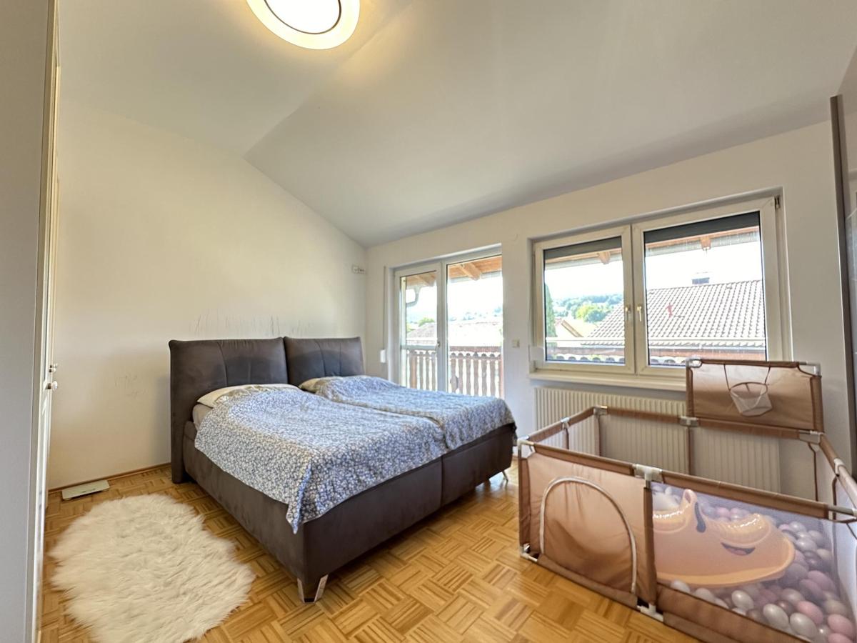 16 Schlafzimmer 1