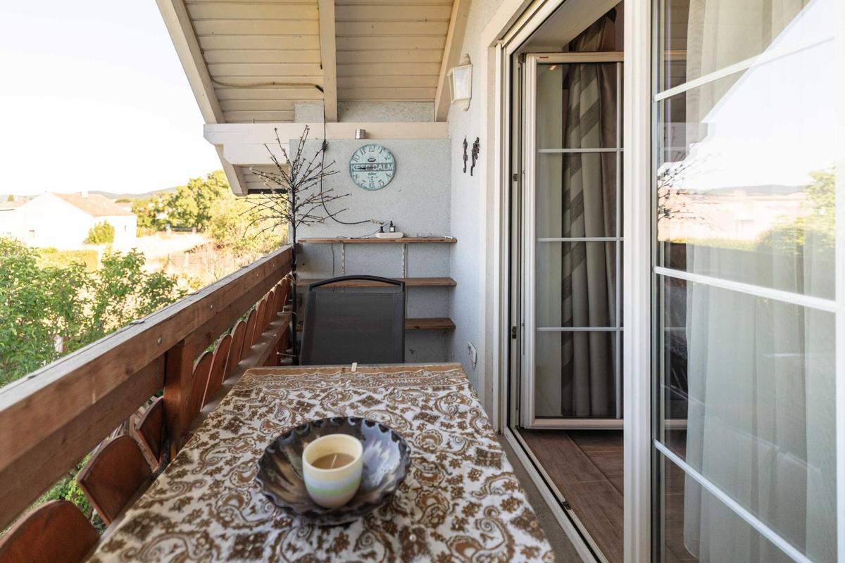 13 Balkon