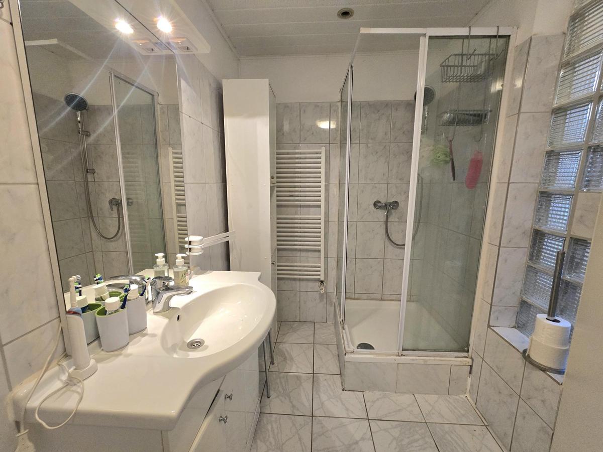 06 Badezimmer