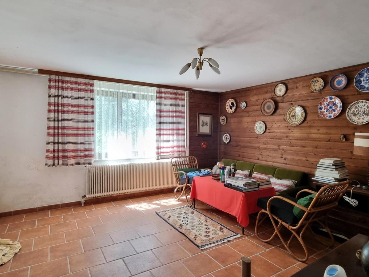 Gstezimmer / KG