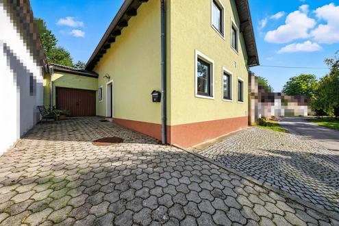 Gepflegtes Einfamilienhaus in idyllischer Lage in Nappersdorf! Feriendomizil oder Hauptwohnsitz möglich!