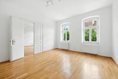 Stilvolle Altbauwohnung im Zentrum ? 89 m² mit Charme der Jahrhundertwende