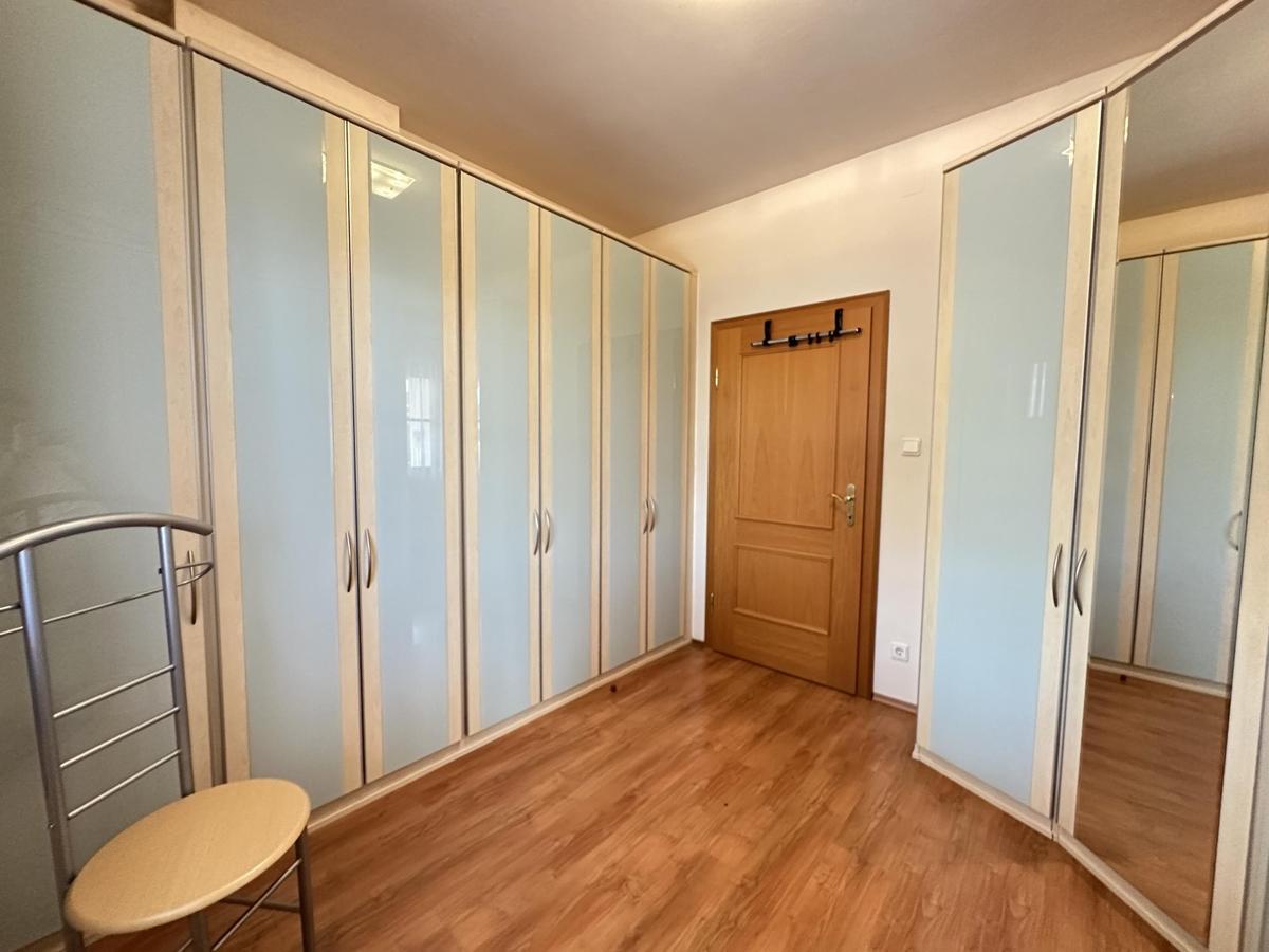 16 Ankleidezimmer