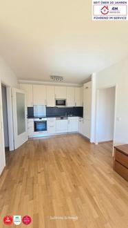 Dachgeschosswohnung mit 3 Zimmern auf ca. 70m2 inkl. Garage - Ruhige Lage, Lichtdurchflutet und hochwertig ausgestattet!