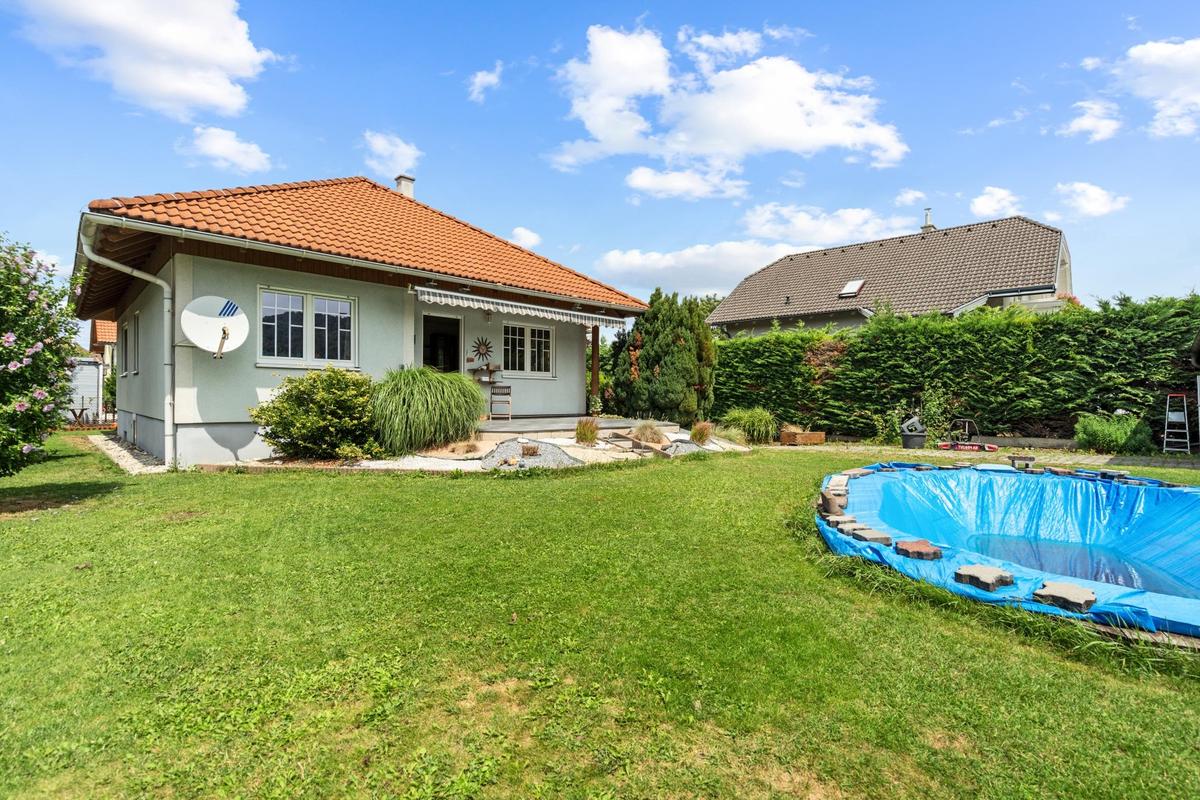 13 Haus vom Garten