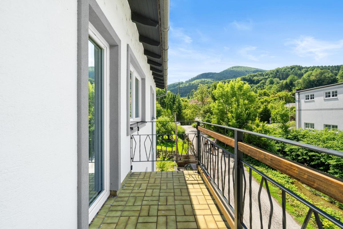 08 Balkon Front